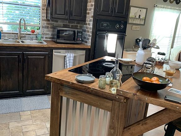3rd image of 9637 Cypress Lakes Dr #221