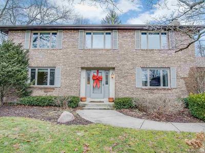 16475 Barryknoll Way, Granger, IN, 46530