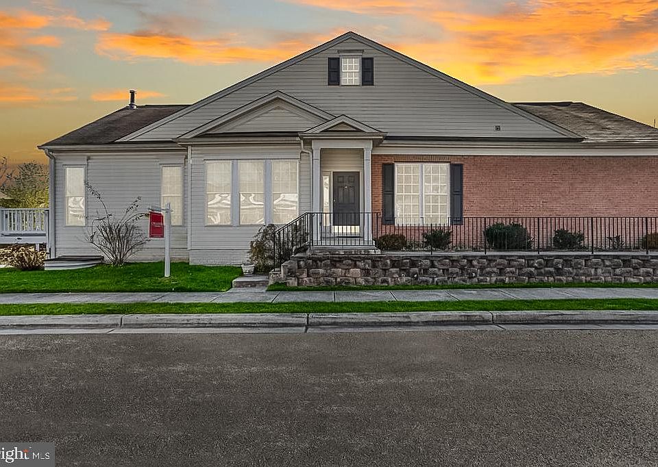 1st image of 1501 Sapphire Ct #1