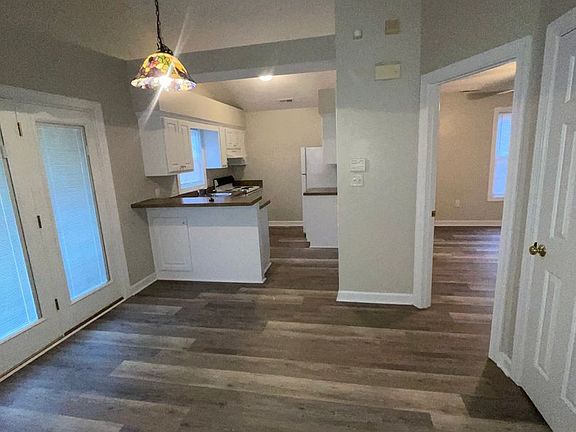 5th image of 2416 Winding Creek Dr SW