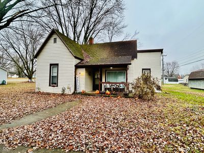 6 S Main St, Roachdale, IN, 46172