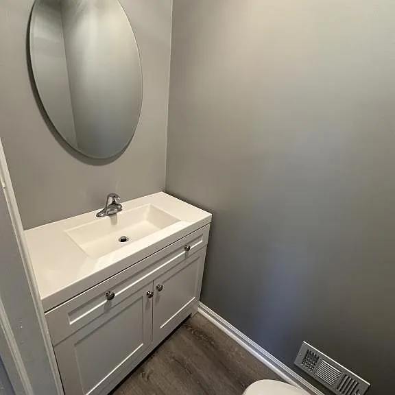 8 Colonial Ct — Photo 9