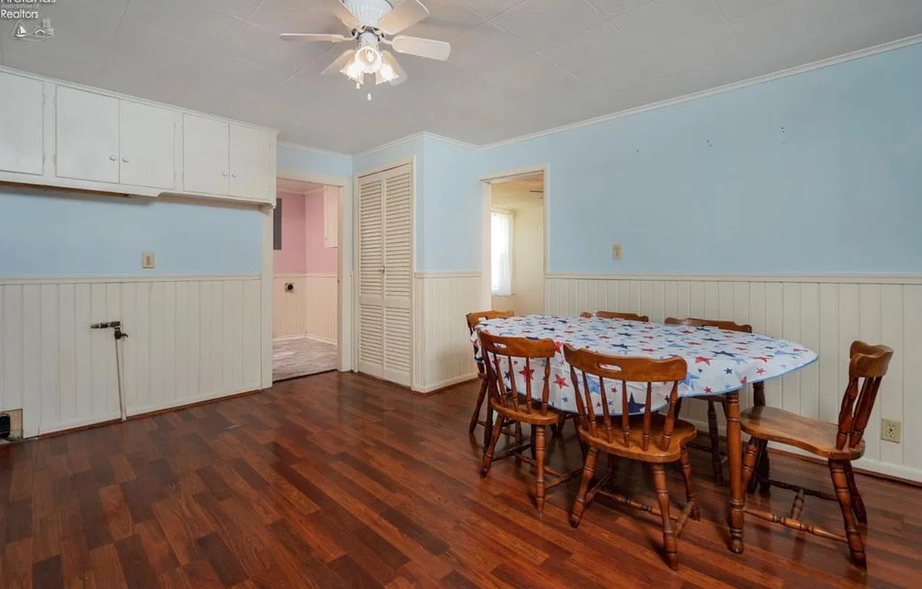 3 bed, 1386 sqft, $1,450 — Photo 3