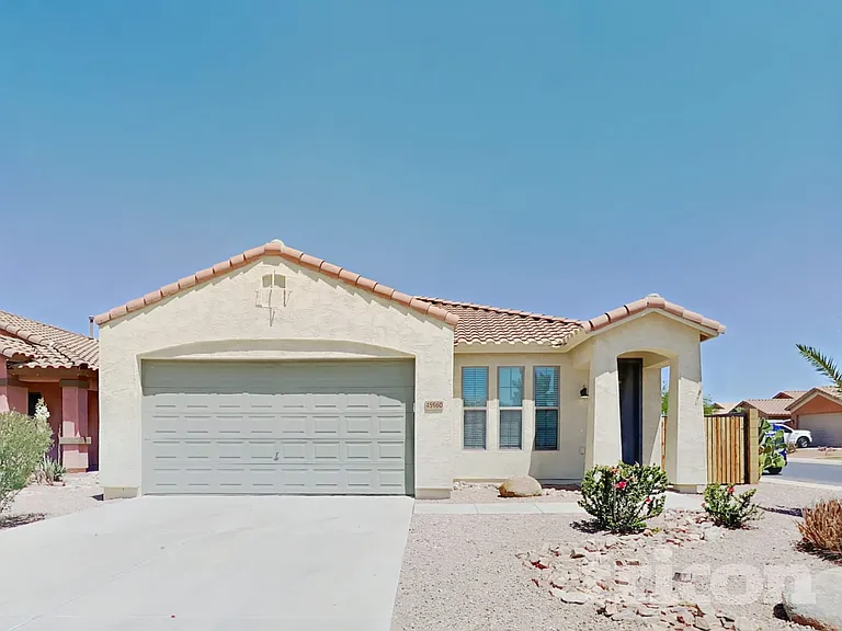45960 W Barbara Ln — Photo 1