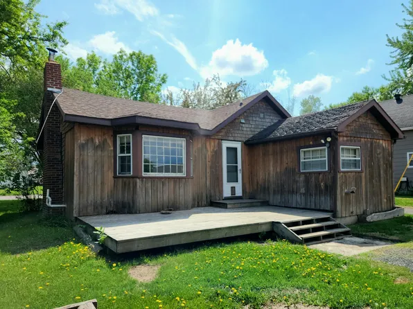 116 12th Ave W, International Falls, MN 56649