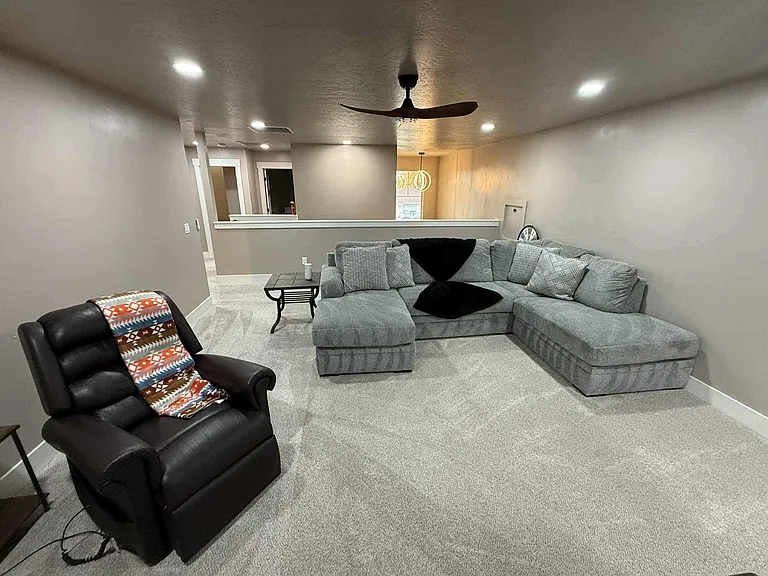 1113 W Blaine Ave #2 — Photo 14