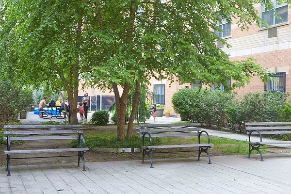 Sold by Rand Realty NY | media 5