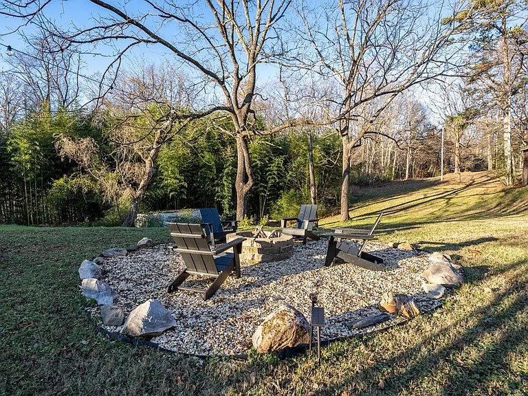 4215 Blue Ridge Dr #B5 — Photo 2