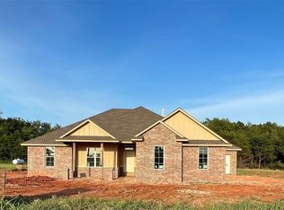 9308 Regado Ct, Guthrie, OK 73044