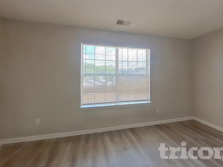 61 Bluebead Ct — Photo 6