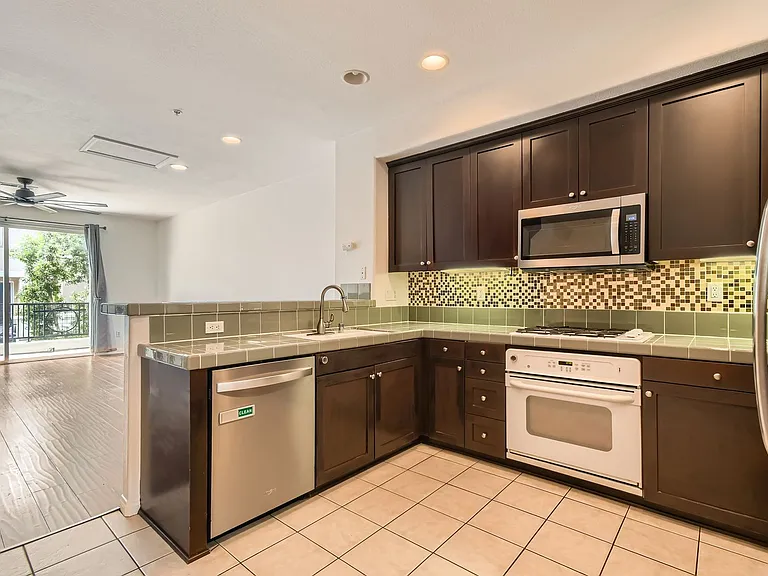 8753 Esplanade Park Ln — Photo 14