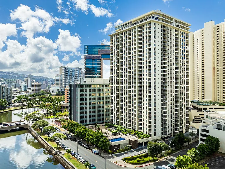 1717 Ala Wai Blvd #2402 — Photo 25