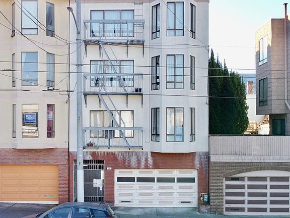 2nd image of 131 Balboa St