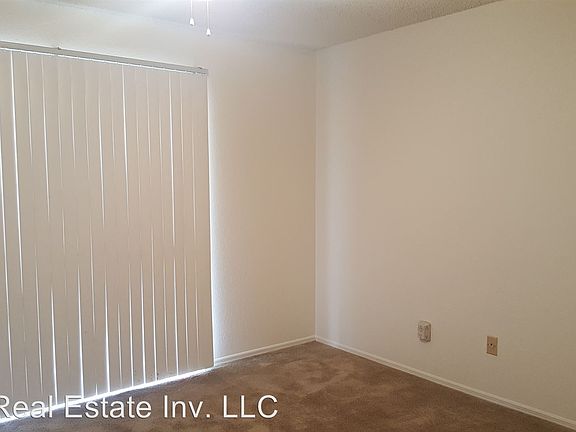 5th image of 2117 S Dorsey Ln