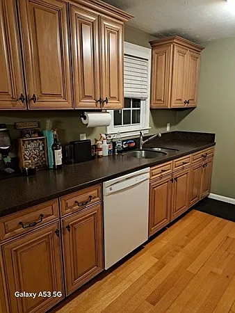 14 Meetinghouse Ln #14 — Photo 11