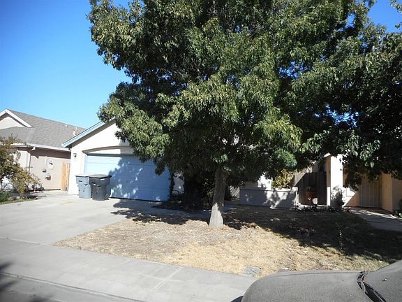3rd image of 5618 Aspen Ct