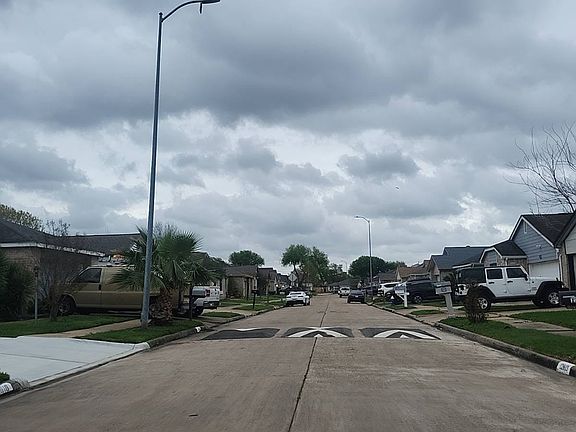 5th image of 12717 Hill Branch Dr
