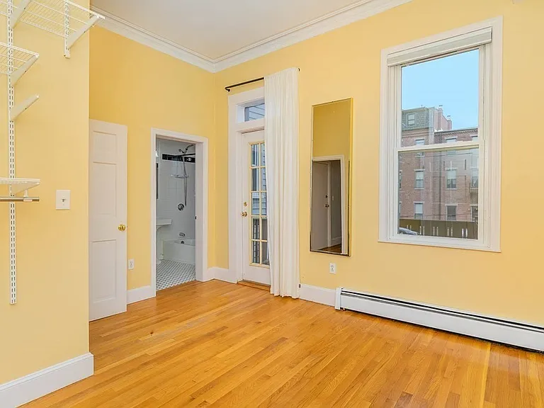 53 Rutland St #2 — Photo 11