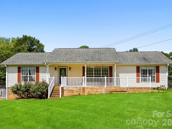 1249 Hardin Rd, Dallas, NC 28034