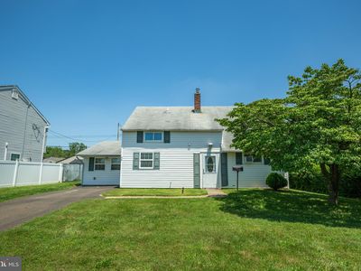 54 Apricot Ln, Levittown, PA, 19055
