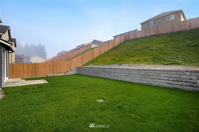 2730 Saga Ct NE — Photo 6