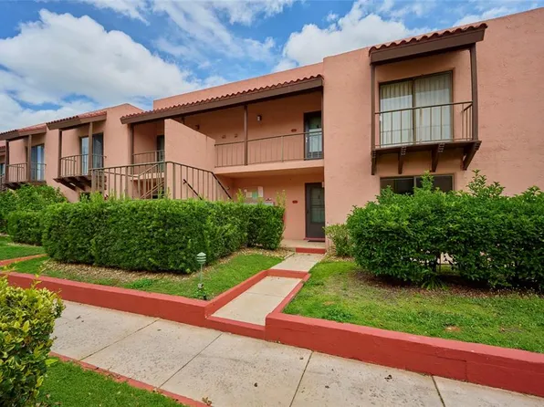 130 La Casa Unit 130, Lake Wales, FL 33898