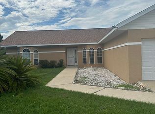 1 Pine Trace Dr, Ocala, FL 34472