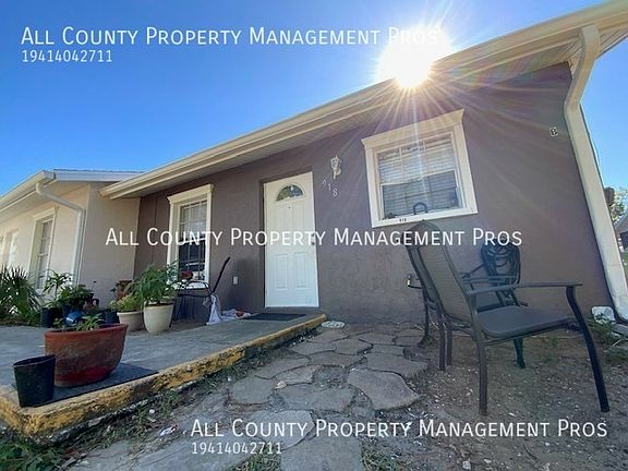 3rd image of 918 Royal Palm Dr