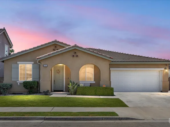 10815 Ponta Pora Pl, Bakersfield, CA 93306