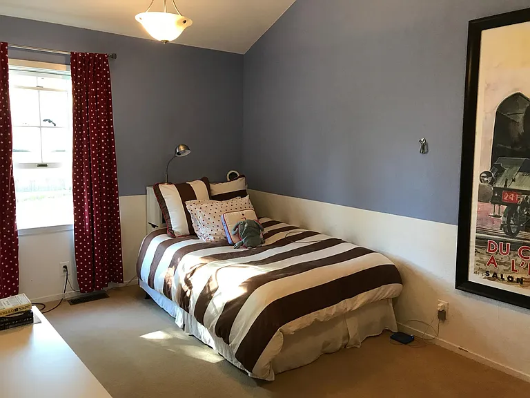 100 Shady Ln — Photo 1