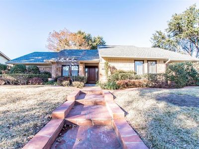 2702 Spartacus Dr, Grand Prairie, TX, 75052