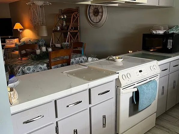 5001 Granada Blvd, Sebring, FL 33872