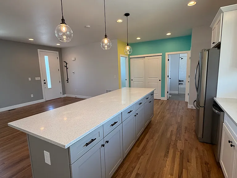 2527 W Wesley Ave — Photo 15
