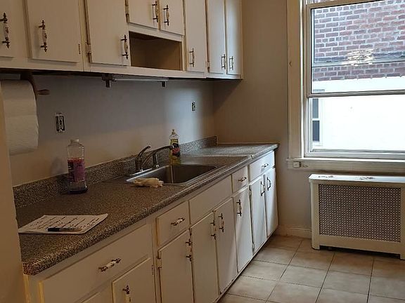 3rd image of 21-47 Steinway St #1