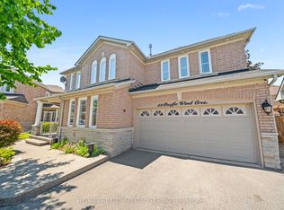 52 Pacific Wind Cres, Brampton, ON L6R 2B1