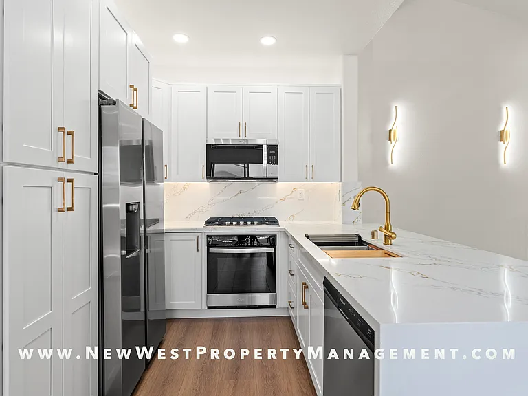 5522 Renaissance Ave #1 — Photo 14