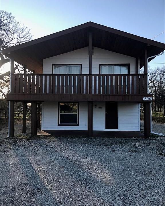 1st image of 804 Lakeshore Blvd