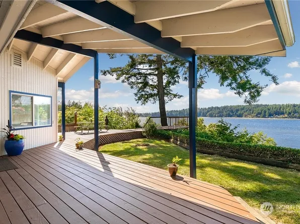 3228 Fishtrap Loop NE, Olympia, WA 98506