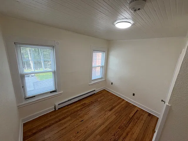 2 bed, 995 sqft, $1,475 — Photo 4