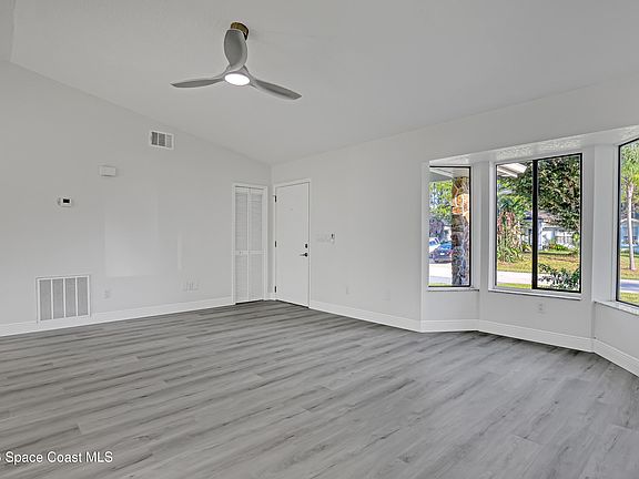 4th image of 1148 Albion St NW