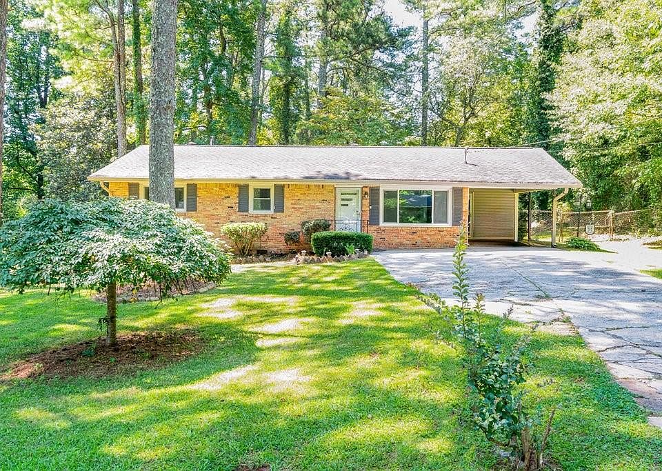 1st image of 969 Oakton Dr SW