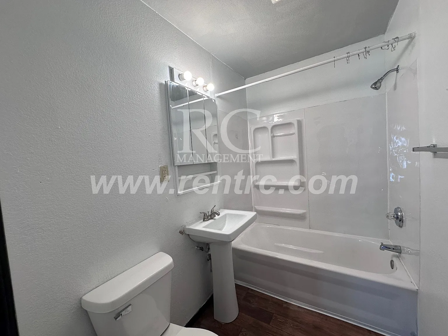 3 bed, 1150 sqft, $895 — Photo 4