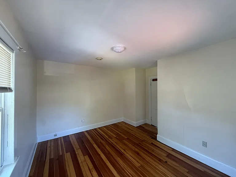 899 Broadway #4 — Photo 14