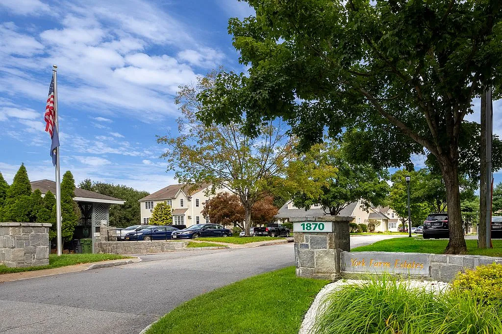 York Farm Estates — Photo 1