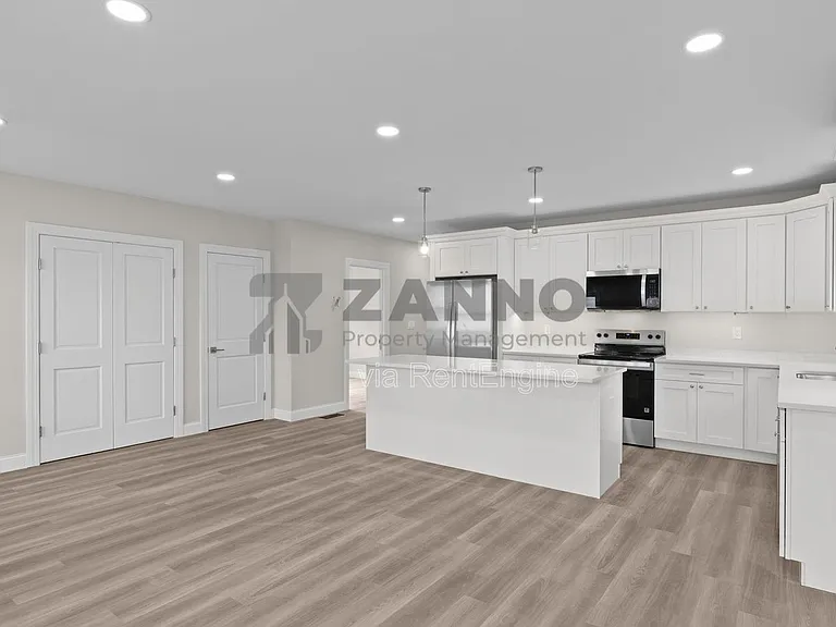 76 Bouvier Ave #1 — Photo 8