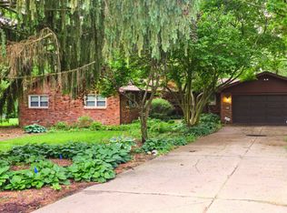 3411 S Persimmon Cir, Urbana, IL