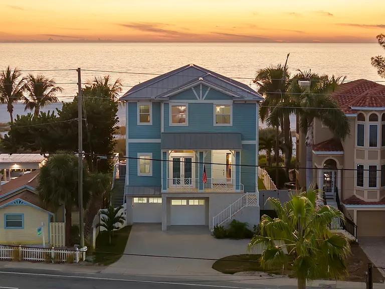 10042 Gulf Blvd — Photo 82
