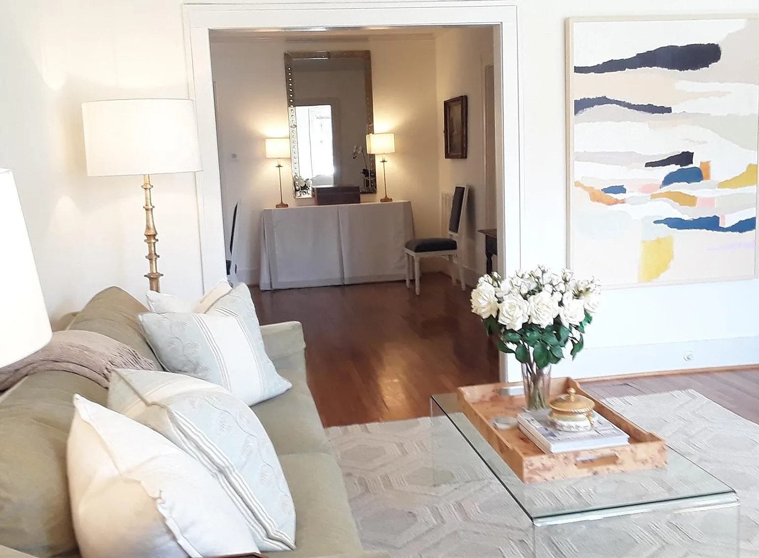 2 bed, 1.0 bath, 1425 sqft, $2,200 — Photo 2