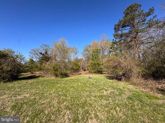 4th image of 27202 Sandtown Rd