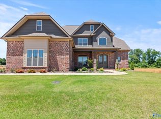 16212 Maggie Ct, Athens, AL 35613